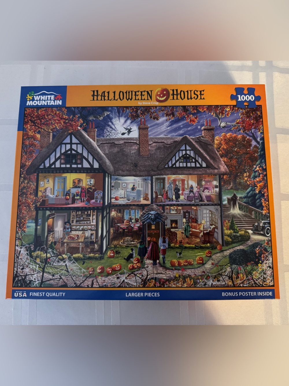 White Mountain Halloween House Jigsaw Puzzle - large pieces